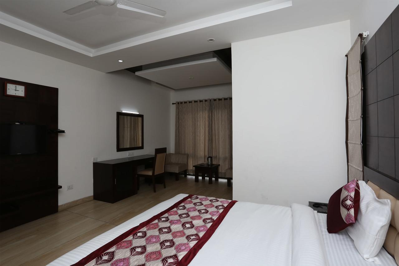Oyo 1679 Value Hotel Mussoorie Bagian luar foto